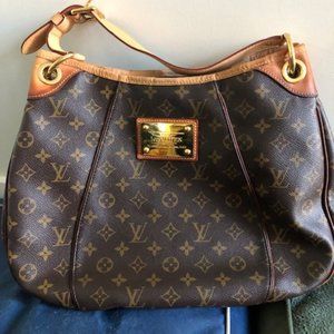 Canvas Louis Vuitton Monogram GALLERIA BAG
